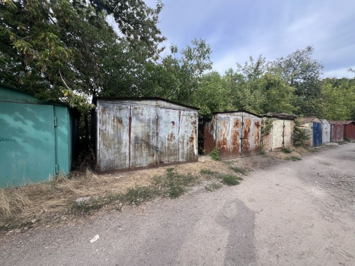 Продам гараж на Яновского - фото 1