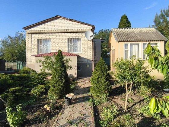 Дачный дом в душевном месте на берегу лимана Одеса