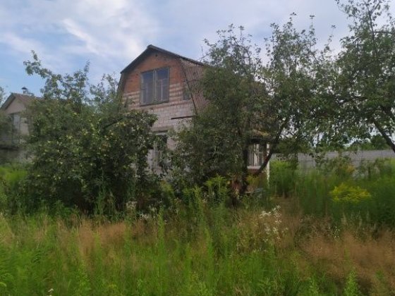 Дачя под жилье.Березанка Чернигов