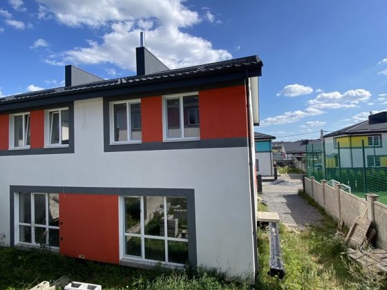 Продаж котеджу з ремонтом  100 м² | Без комісії Рівне