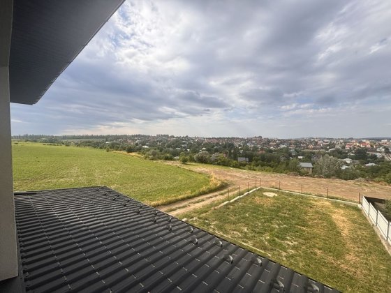 Продаж будинку з ремонтом 220м2, 6,5соток м. Чернівці Черновцы