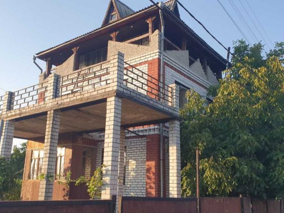 Дом на Осокорках Київ