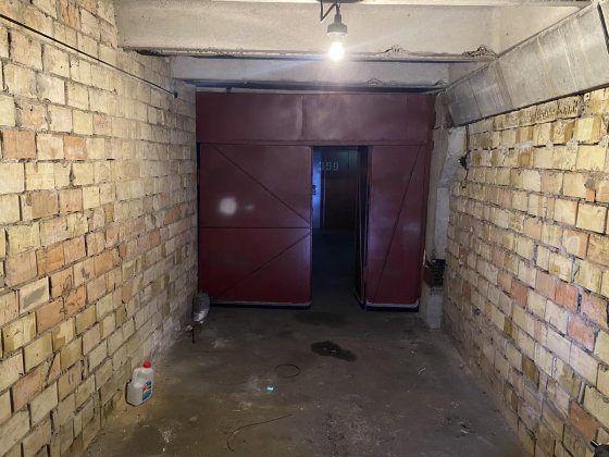Продам гараж в ГБК "Лівобережний" Київ