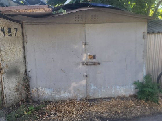 Продам гараж Автостоянка №8 Рено Центр на 25 Чапаевской Дивизии