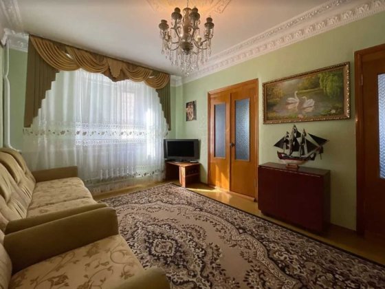 Продається добротний будинок 156 кв.м, Гарний стан, дзвоніть Винница