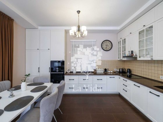 Будинок з власним пляжем, Осокорки , м.Славутич Киев