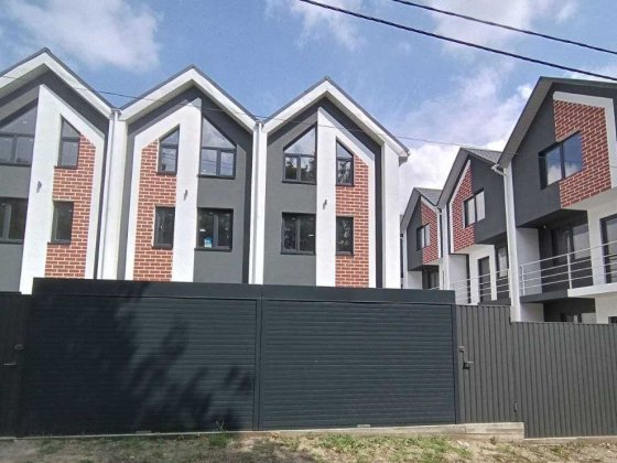 Троещина. ул. Радосинская. Таунхаус с участком. 102 м2 Київ