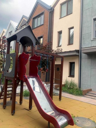 Продам Таунхаус у Києві поруч з Lavina Mall Введений в експлуатацію - фото 1