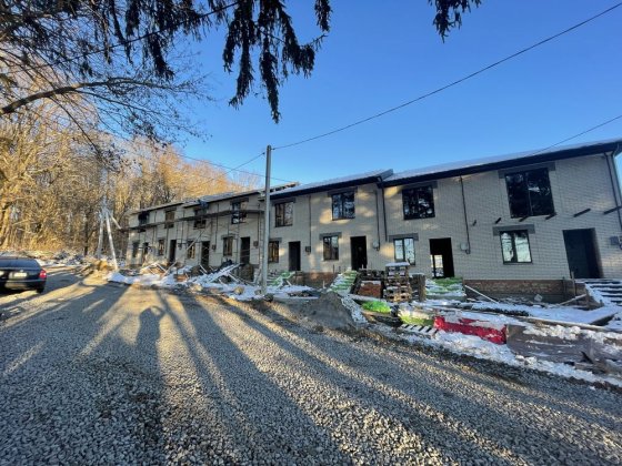 ТаунХауси на Пятничанах введений в експлуатацію Винница