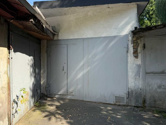 Продаж гаражу на 2 авто з документами! Тарасівська, 10, Паньківщина Київ