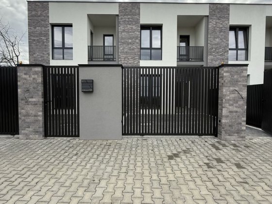 Продаж таунхаусу р-н Загорської асфальт. Ужгород