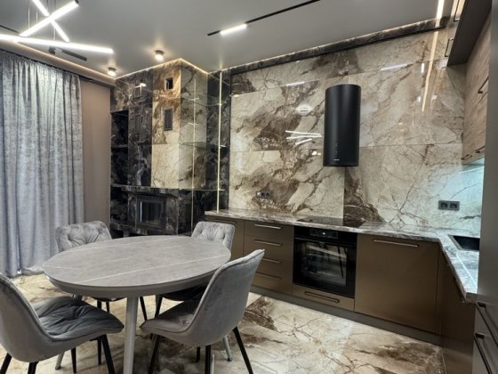 Продаж стильного 4кімнатного котеджу Ужгород