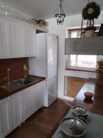 Продам найкрасивіший будинок на воді по Набережна Перемоги - фото 1