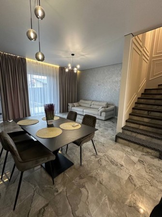 Продаж дуже красивого таунхаусу в Садовому - фото 1