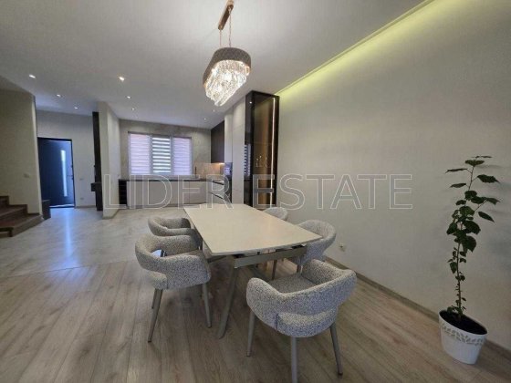 Продаж 2-поверховий таунхаус New Village Ужгород