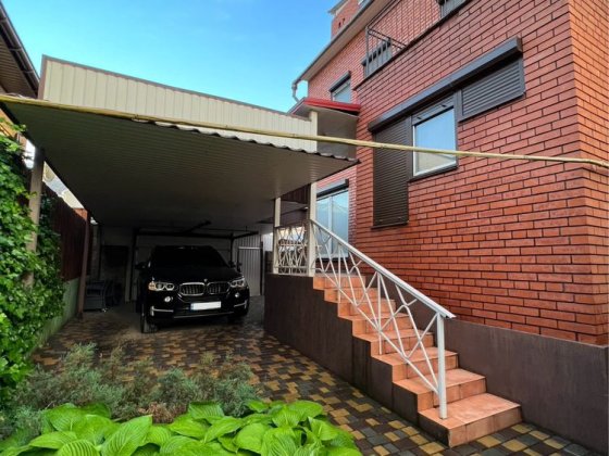 Продам 2 этажный дом набережная 155м2 бульвар Шевченко центр