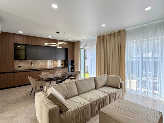 Від забудовника дуплекс з ремонтом 130м2 Осокорки, 8 км від м.Славутич Киев