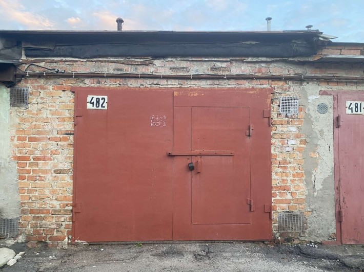 Гараж Половки Гайок Гаек кирпичный яма подвал 4х6 - фото 1