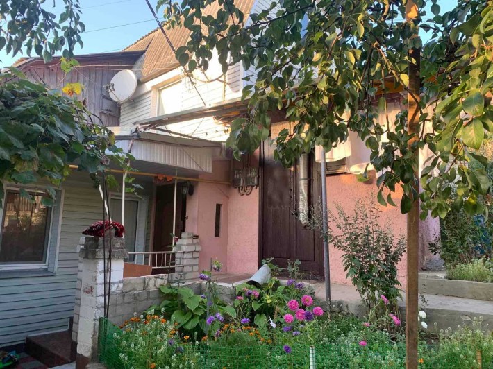 Продаж частини будинку з окремим подвір'ям  Польова - фото 1