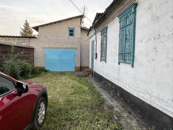 Диевка 1  Продам 1/2 дома площадью 61кв.м. с капитальным гаражом Дніпро