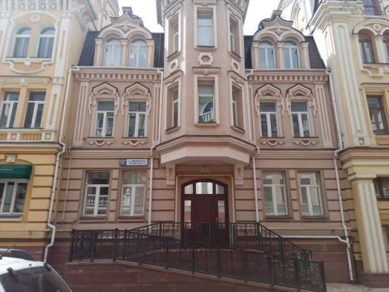 Продаж окремого будинку на Воздвиженській-Поділ Киев