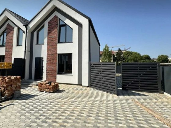 (7) Продам таунхаус на Барському шосе 2590 Винница