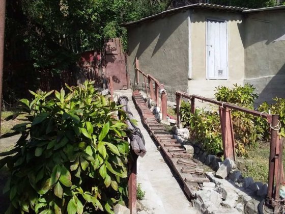 Продам будинок в центрі