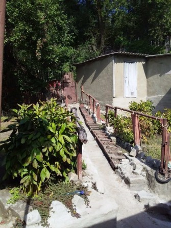 Продам будинок в центрі - фото 1