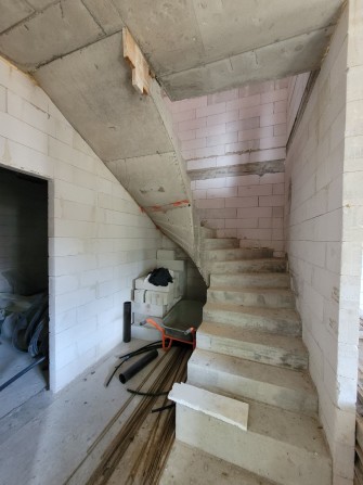 Продаж 4-кім част.будинку 120 м² з ділянкою 3,2 сот - фото 1