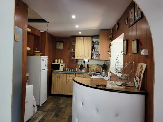 Продам добротний будинок на Арнаутова Кропивницкий