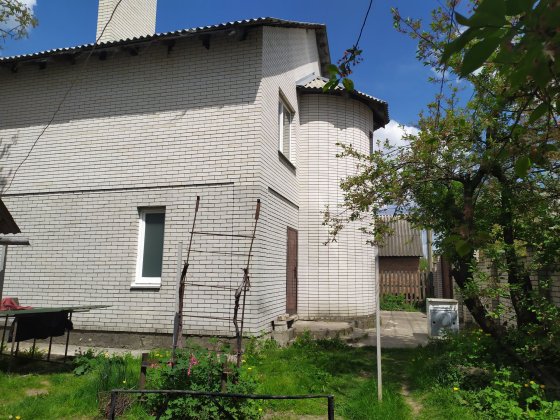 Продам дом без внутренних работ! Житомир