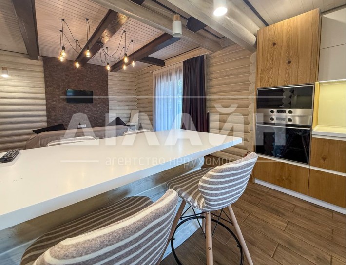 Сказочный дом  с прекрасным видом на залив ! По супер скидке - фото 1