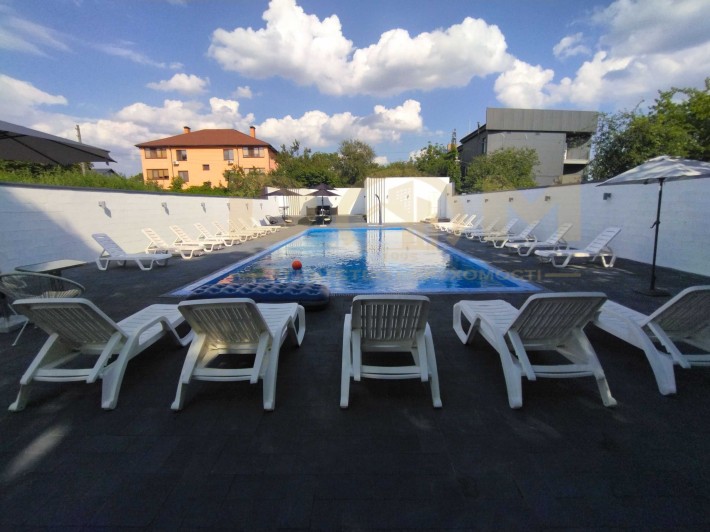 Продам будинок з басейном на вул. Стеценка, 38-А, Подільський район - фото 1