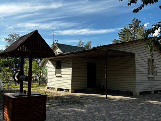 Продам дом/дача на берегу реки Днепр в закрытом комплексе «Домаха»