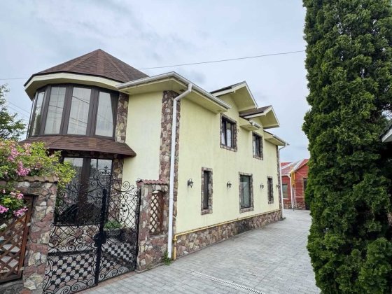 Продаж затишного будинку у м. Житомир Житомир