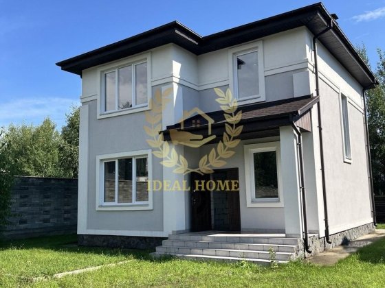 Продаж будинку в мальовничому місті Київа, метро Лісова Київ