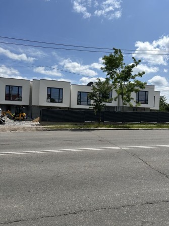 Продаж Таунхаусів - фото 1