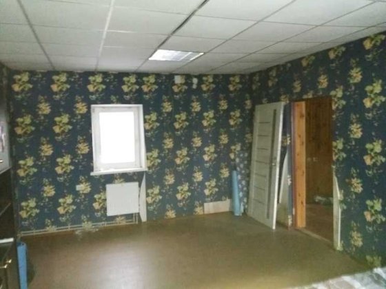 Будинок дім в столиці України Києві, біля метро, магазинів, школи 57кв Киев