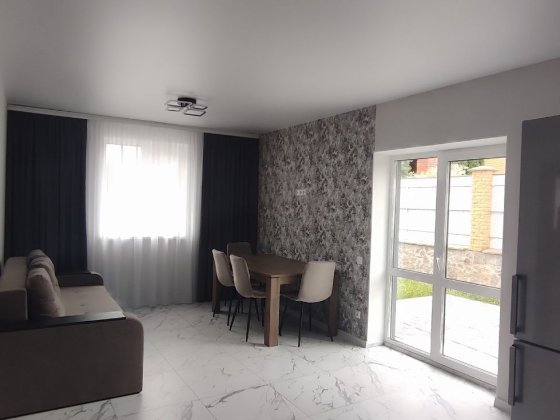 Продаж сучасного стильного будинку з ремонтом та меблями. Топ локація Вінниця