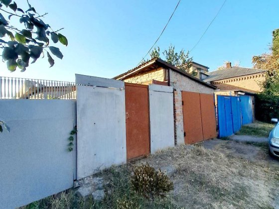 Продам будинок під реконструкцію та з/д по вул.Кропивницького-Гоголя. Кропивницкий