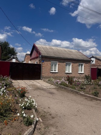 Продам будинок на Новоолексіївці - фото 1