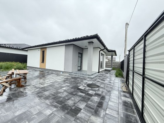 Продам одноповерховий будинок район Академічний Винница