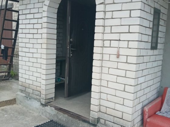 Без комiсiī ПРОДАМ 4 кiмнатна по цiнi 2-о кiмн. берег р. Днiпро. Днепр