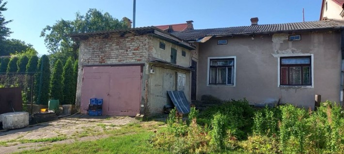 Продаж будинку/особняку з ділянкою по вул. Варшавська - фото 1