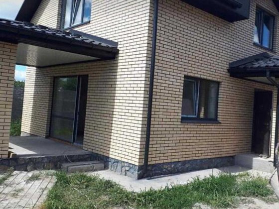(3) Продам будинок в селі Пирогово 9006 Вінниця