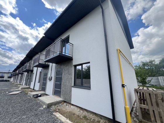 Продам Таунхаус з великою ділянкою Винница