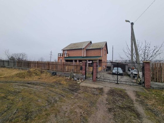 Продається двоповерховий будинок на Старому місті Винница