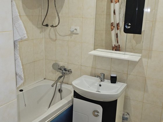 Продам частину будинку район ЖД вокзалу Кропивницький