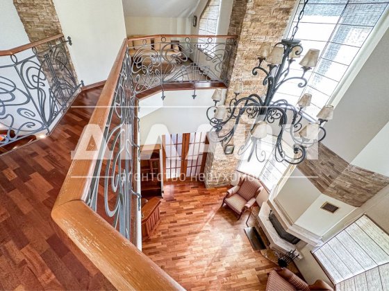 Срочно!Скидка уже 40%.Уютный особняк 350 м2 на Бородинской