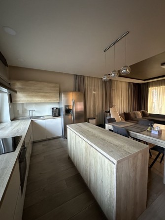 Продам дом в центре города, Б. Гвардейский - фото 1